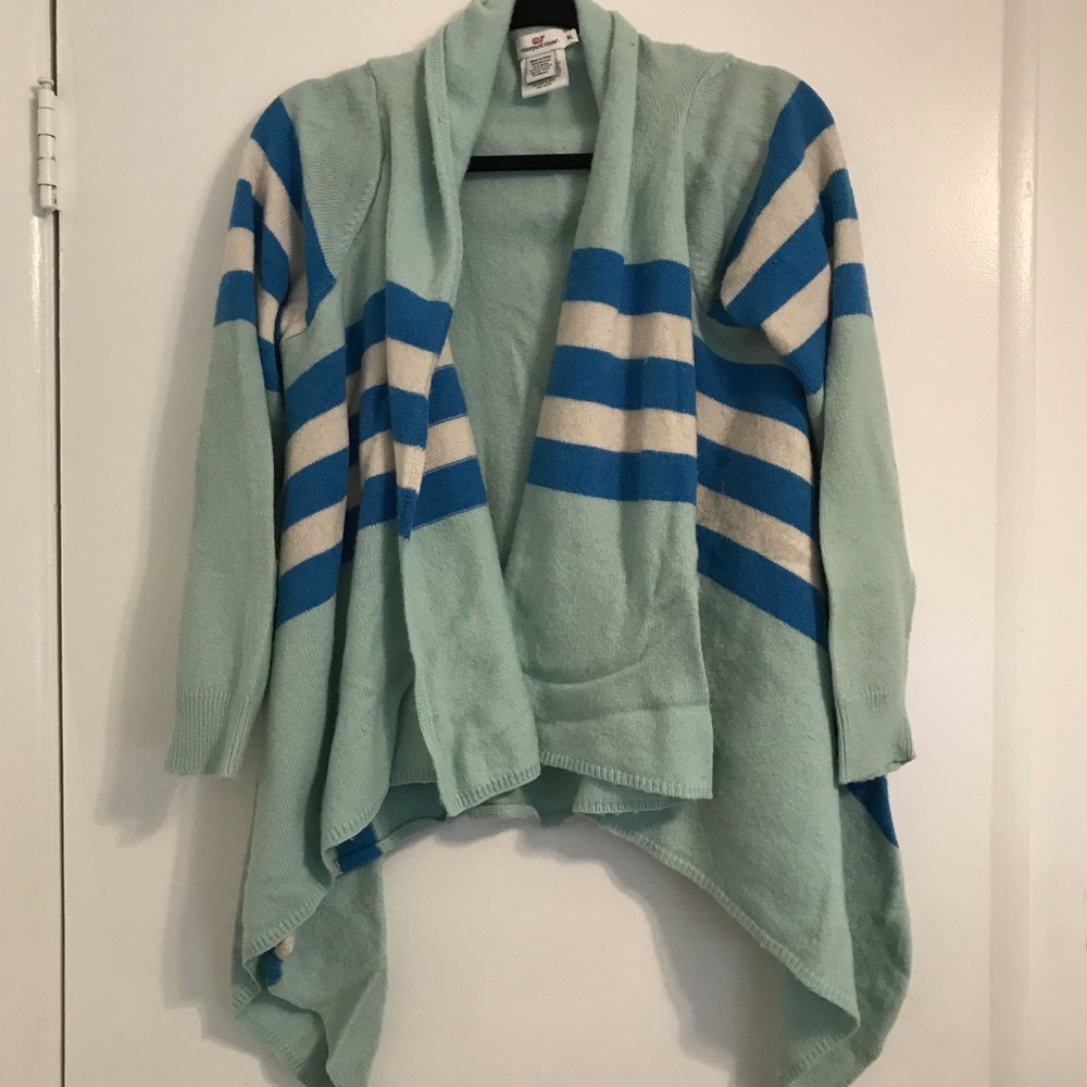 Vineyard Vines sweater